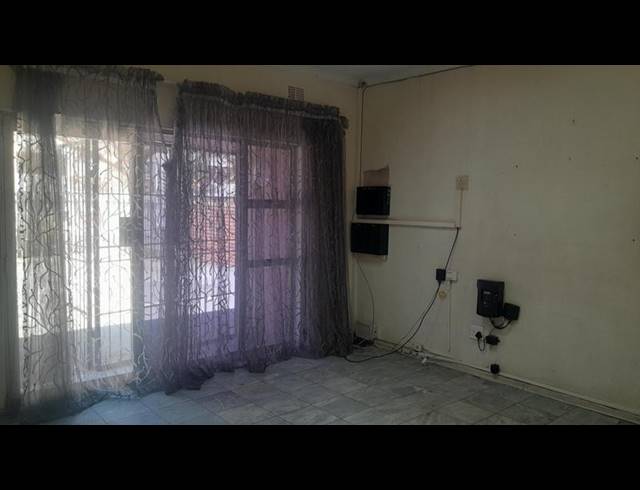 BUSINESS PROPERTY TO RENT IN CAPRICORN